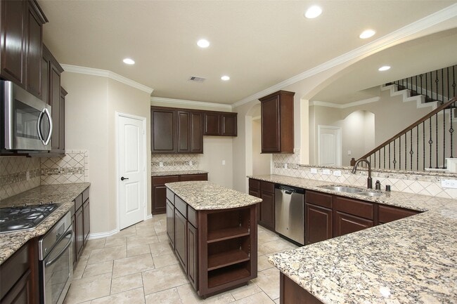 Building Photo - 162 Hearthshire Cir