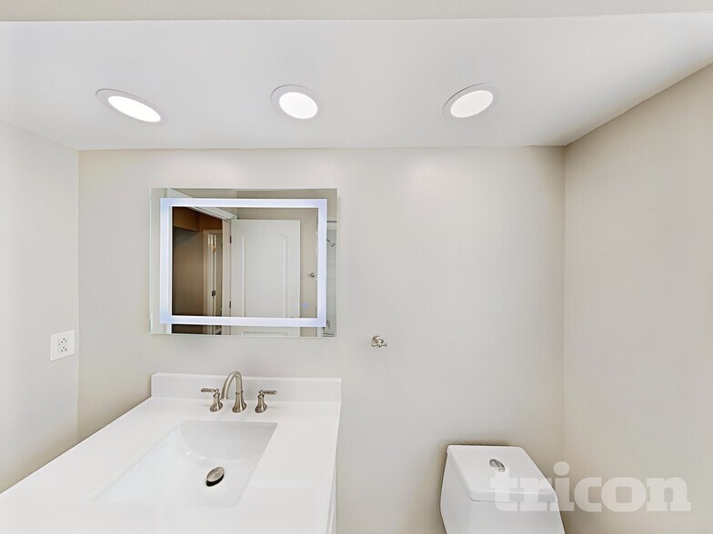 Building Photo - 7832 Osteen Rd