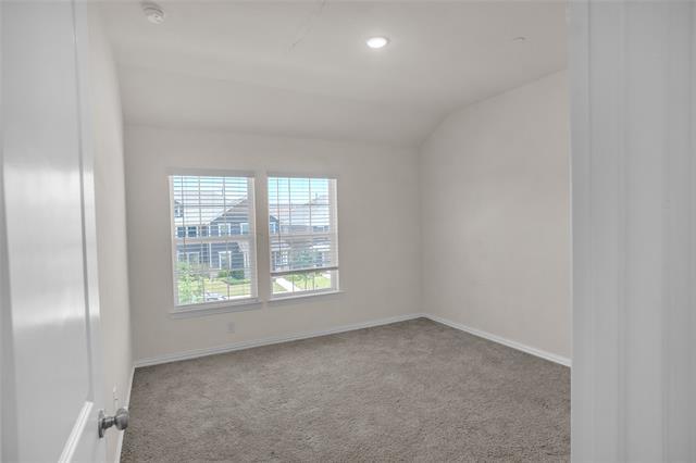 Building Photo - 9053 Phoebe Rd