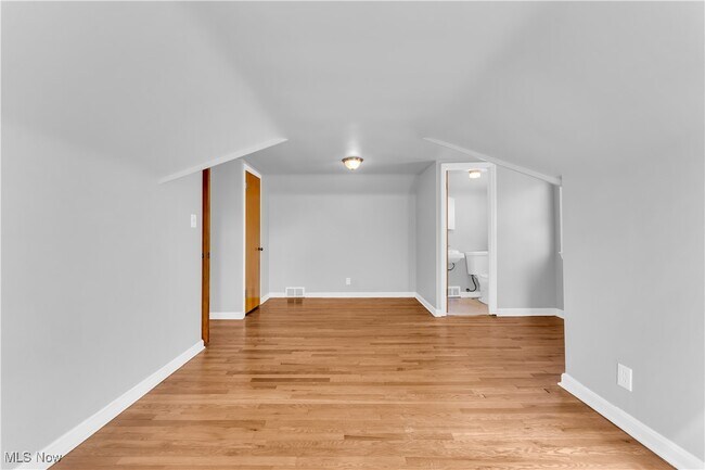 Building Photo - 4061 Verona Rd