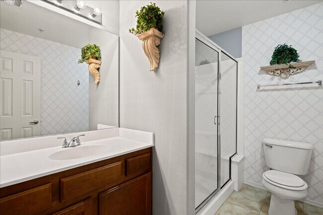 Building Photo - 3975 N Hualapai Way