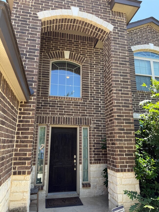 Building Photo - 27027 Oleander Chase