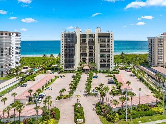 Building Photo - 3100 N Hwy A1A