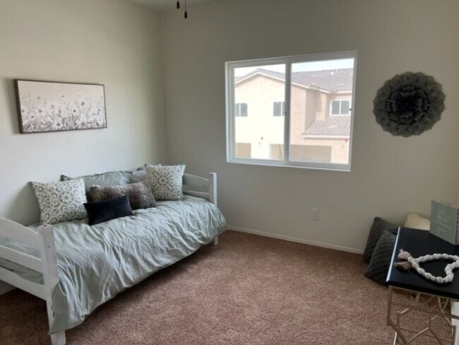 Building Photo - DESERT VIEW VILLAS-  (Ave 8E South to 44th...