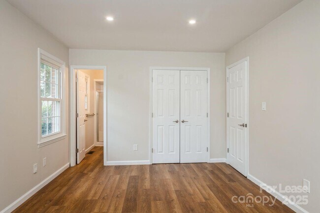 Building Photo - 2510 O'Hara Dr