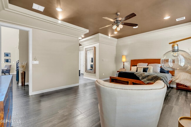 Building Photo - 14812 Long Shadow Ave