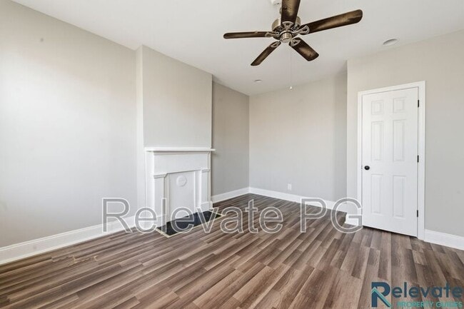 Building Photo - 2820 Q St