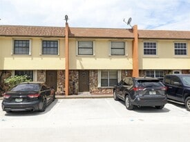 Building Photo - 6606 SW 41st St
