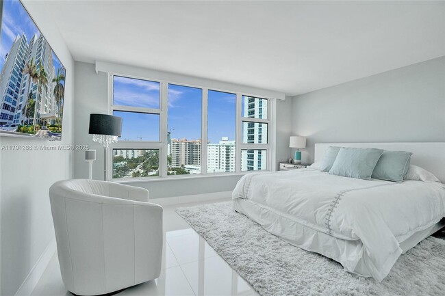 Building Photo - 1620 S Ocean Blvd