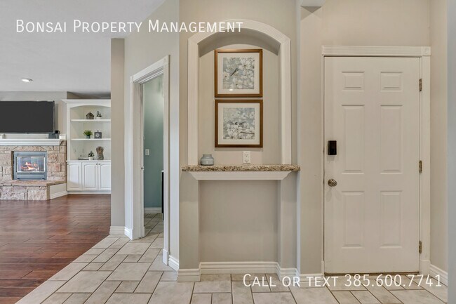 Building Photo - 11291 Palisade View Dr