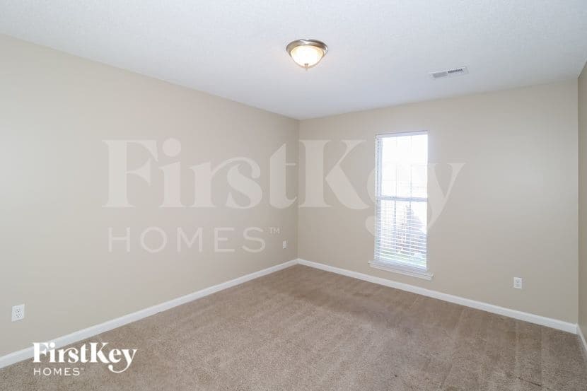 Building Photo - 1413 Leery Cove