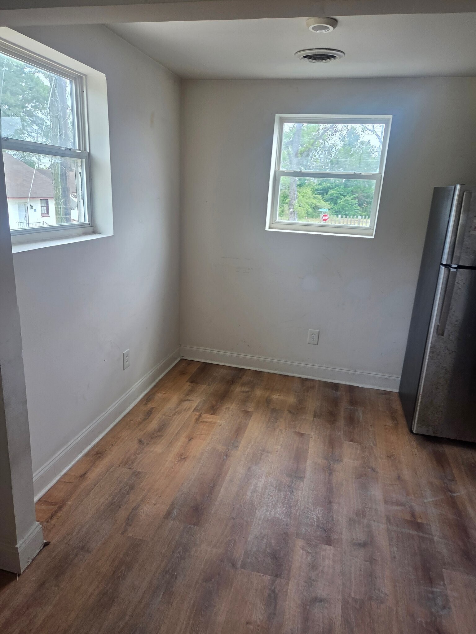 Building Photo - 2053 Marsia Ln