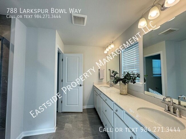 Building Photo - 788 Larkspur Bowl Wy