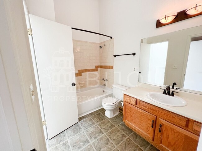 Building Photo - Ptarmigan Valley Townhome