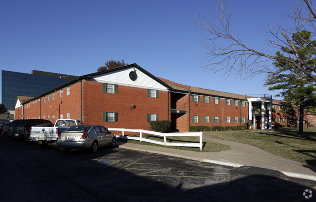 Primary Photo - Old South Apartments