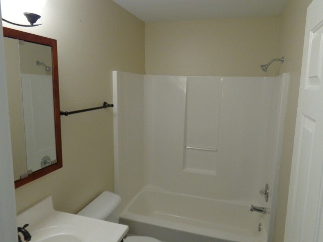 Building Photo - 406 Williamsport Dr