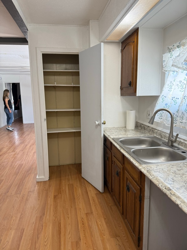Building Photo - 622 Mariposa