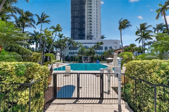 Building Photo - 1413 Sunset Harbour Dr