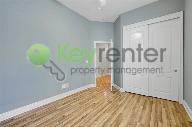 Building Photo - 9535 Setina Ln