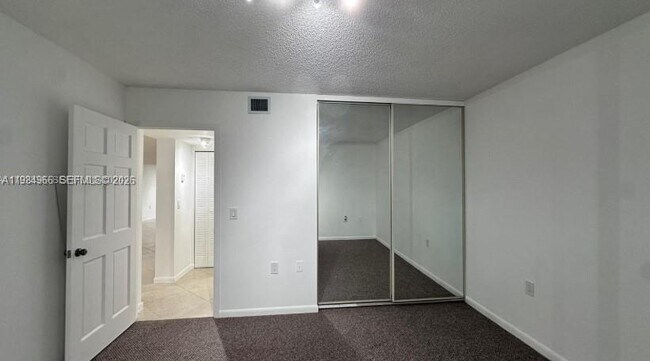 Building Photo - 1703 Whitehall Dr