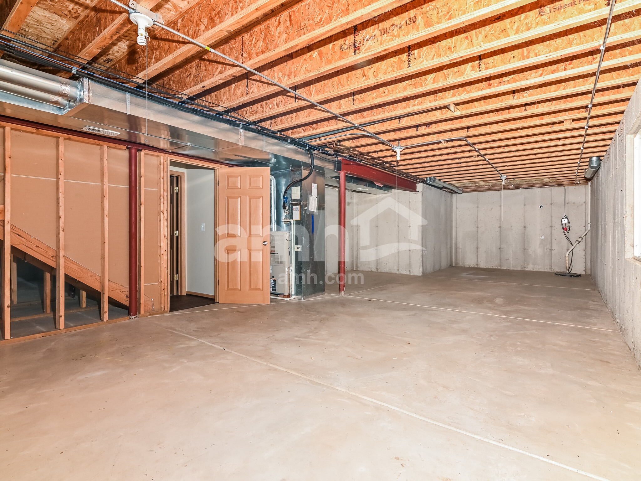 Building Photo - 204 Winding Trl