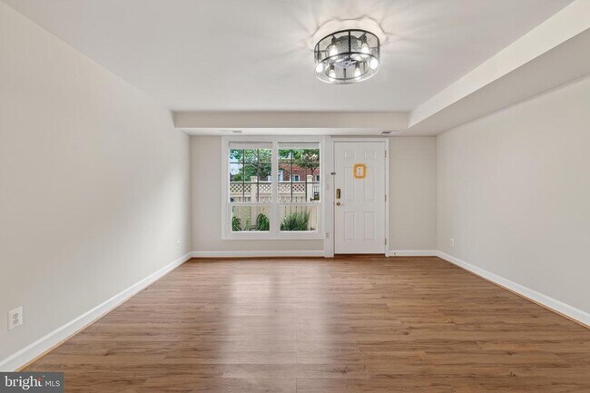Building Photo - 1461A N Van Dorn St