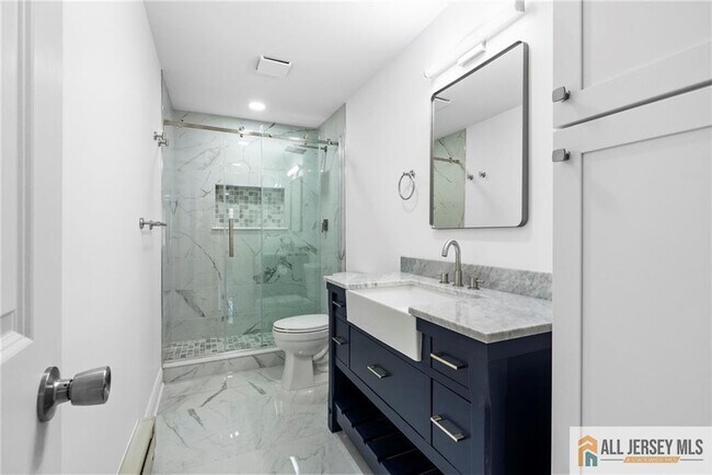 Building Photo - 265A Crosse Dr