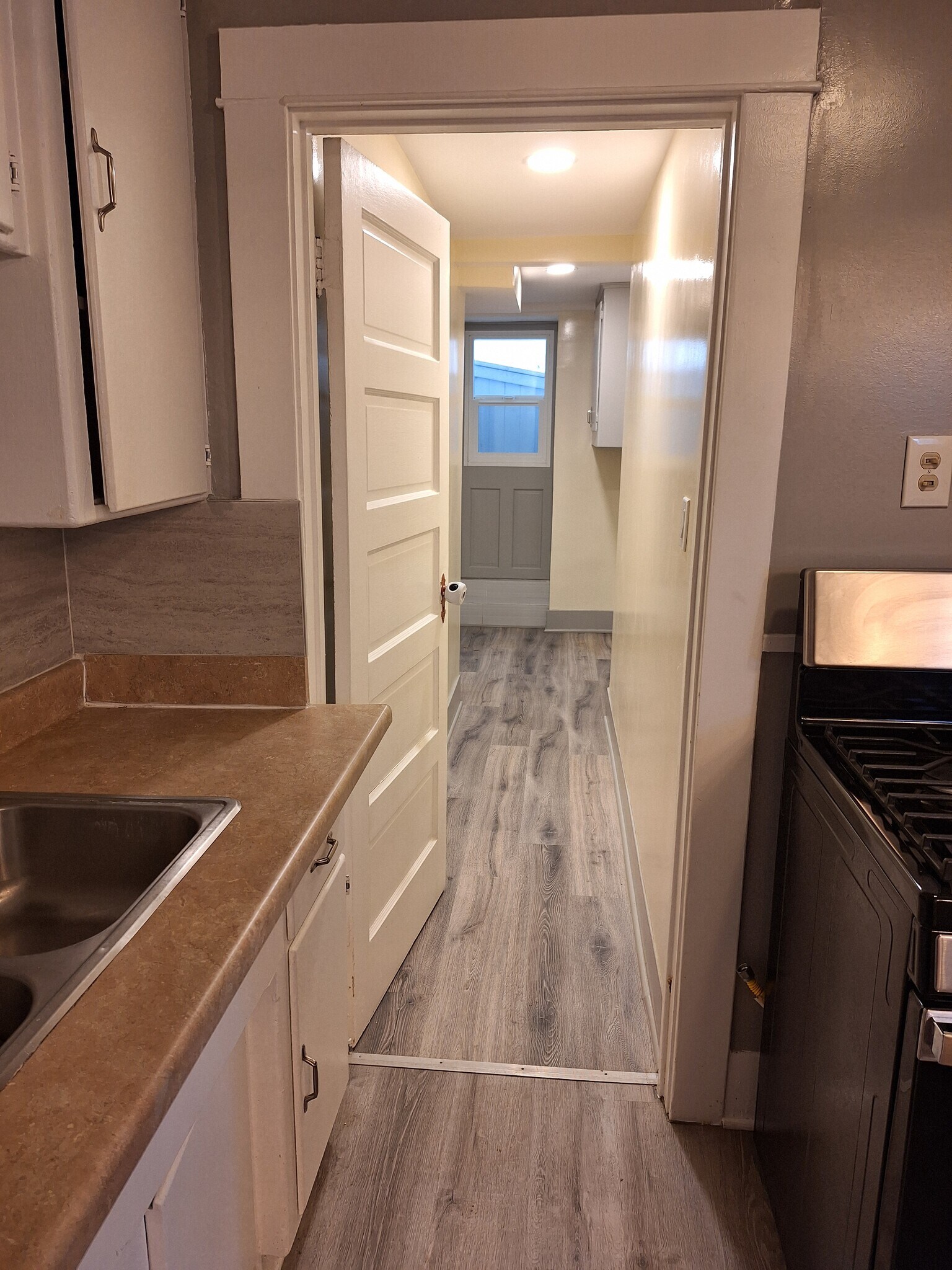 Hallway - 820 Beryl St