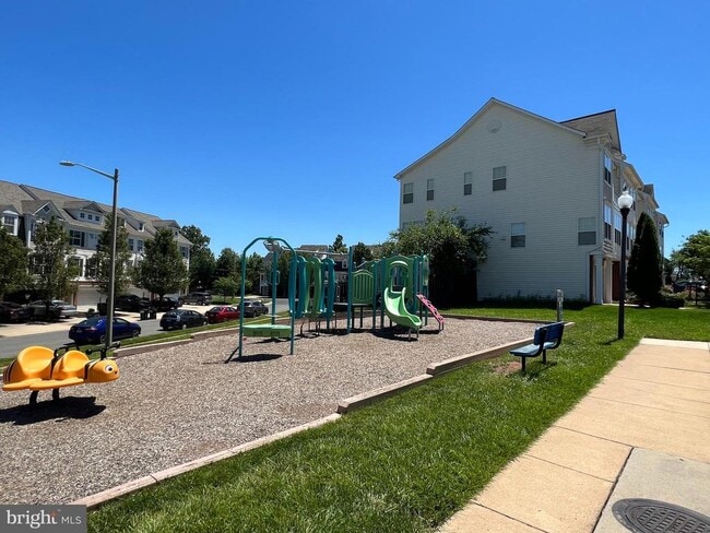 Building Photo - 8118 Rainwater Cir