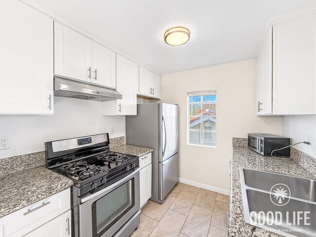 Building Photo - Great 2B/2BA Condo in Mira Mesa for Lease!