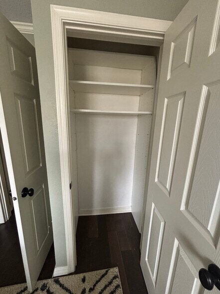 Building Photo - 3120 Hennepin Ave