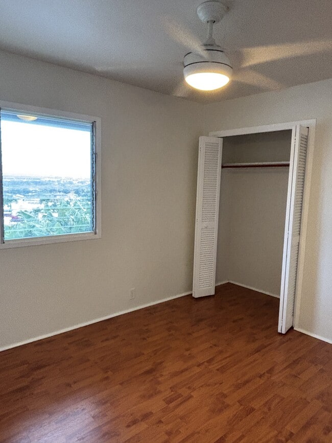 Building Photo - 1574 Molehu Dr