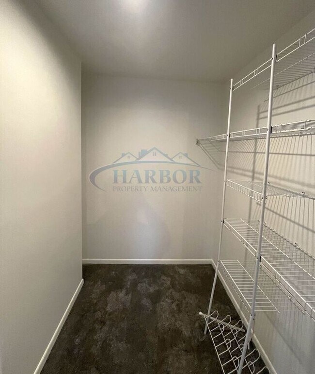 Building Photo - 3706 S Emily St