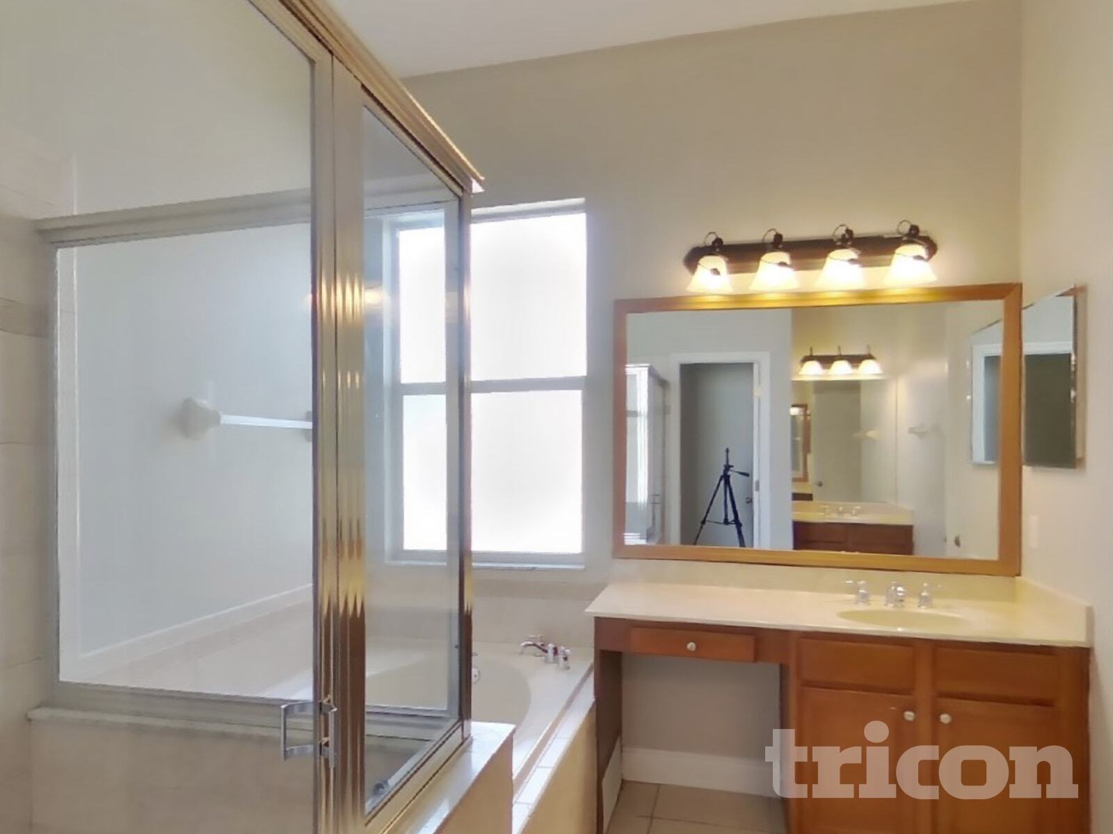 Building Photo - 5732 Greystone Dr