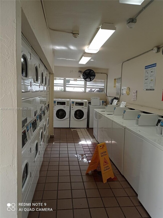 Building Photo - 7831 Miller Dr