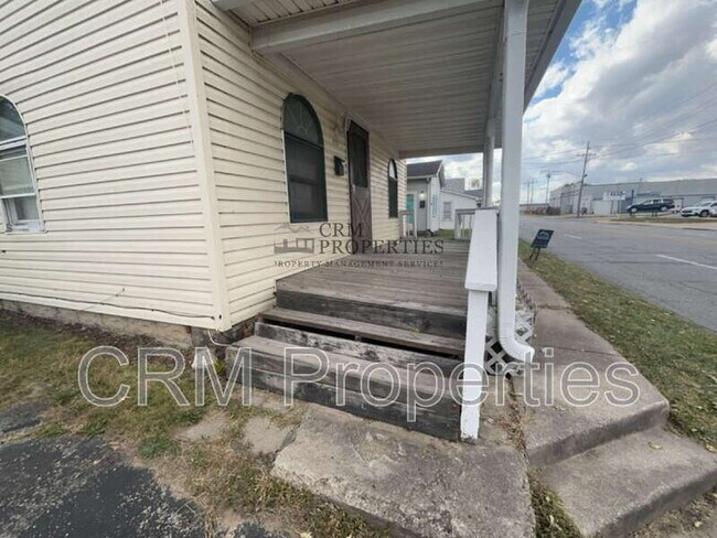 Building Photo - 409 W Morgan St