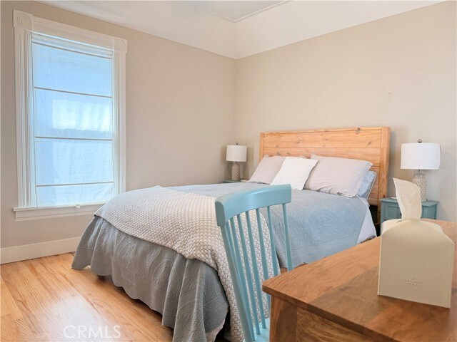 Building Photo - 123 28th St