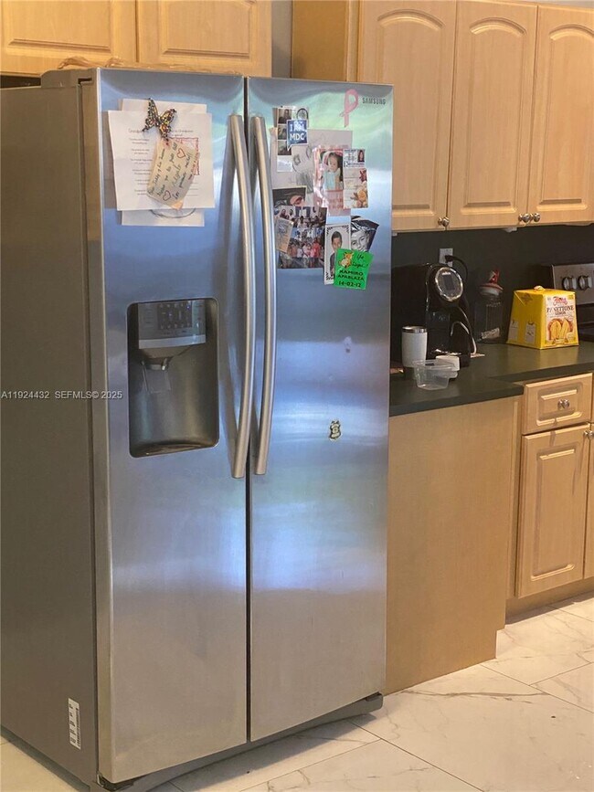 Building Photo - 14046 S Cypress Cove Cir