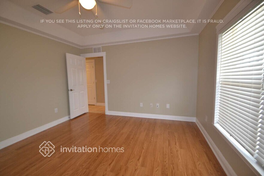 Building Photo - 6409 Bridgecrest Dr