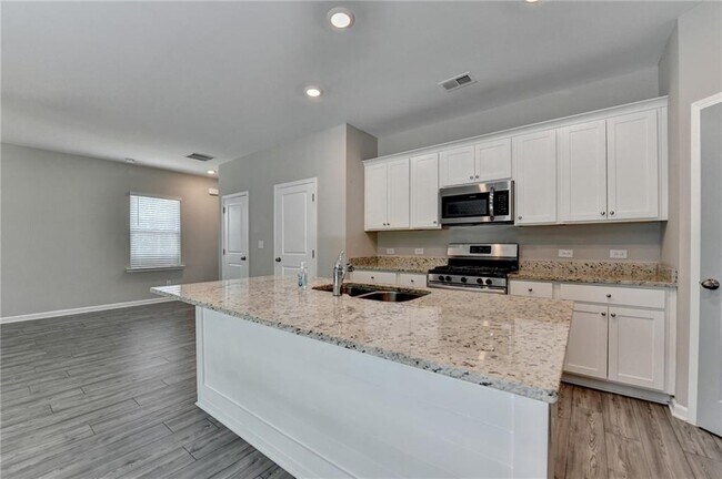 Building Photo - 125 Osprey Overlook Dr