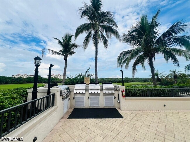 Building Photo - 23850 Via Italia Cir