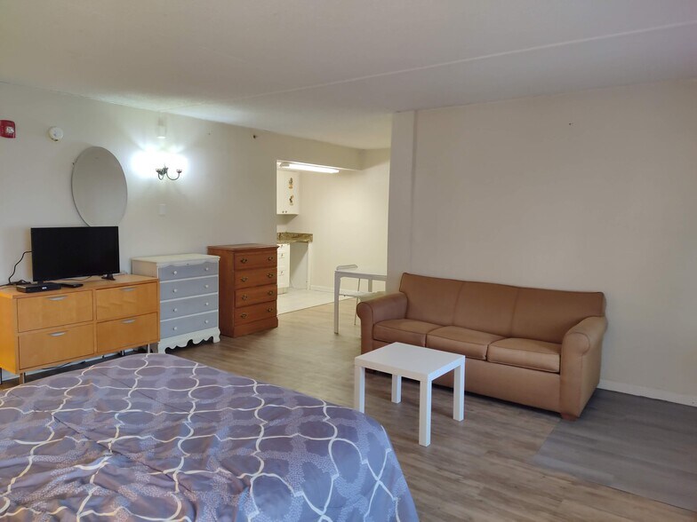 Building Photo - 2506 S Ocean Blvd