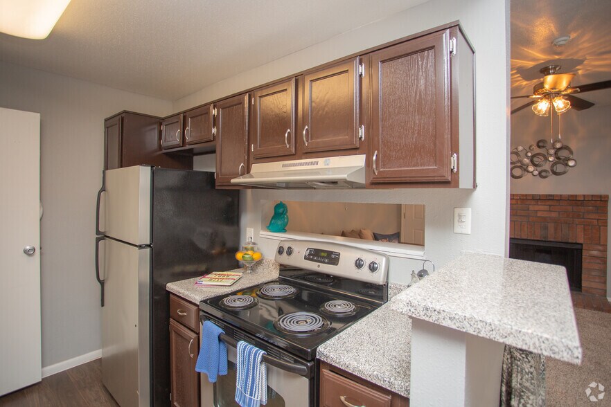 The Enclave at Arlington 1249 Enclave Cir Arlington TX 76011