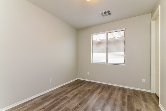 Building Photo - 3093 S Joshua Tree Ln
