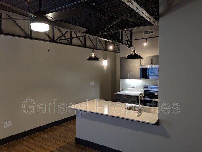 Building Photo - 34 1st St NE