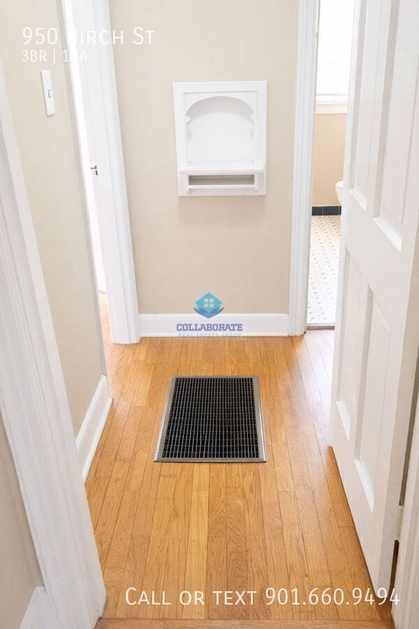 Building Photo - 950 Birch St