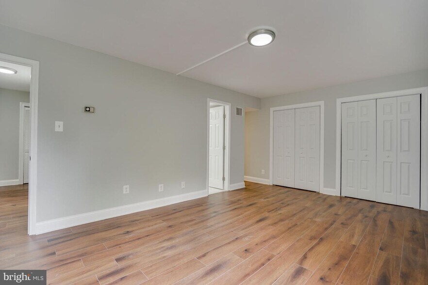 Renovated Master Bedroom - 1800 Old Meadow Rd