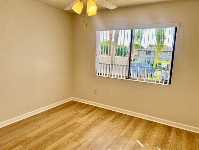 Building Photo - 9767 N Belfort Cir