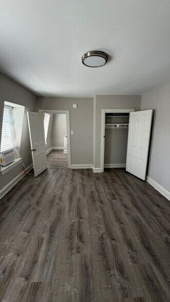 Building Photo - 1421 Lincoln Ave