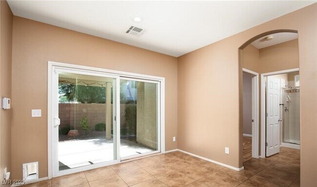 Building Photo - 10647 Bandera Mountain Ln